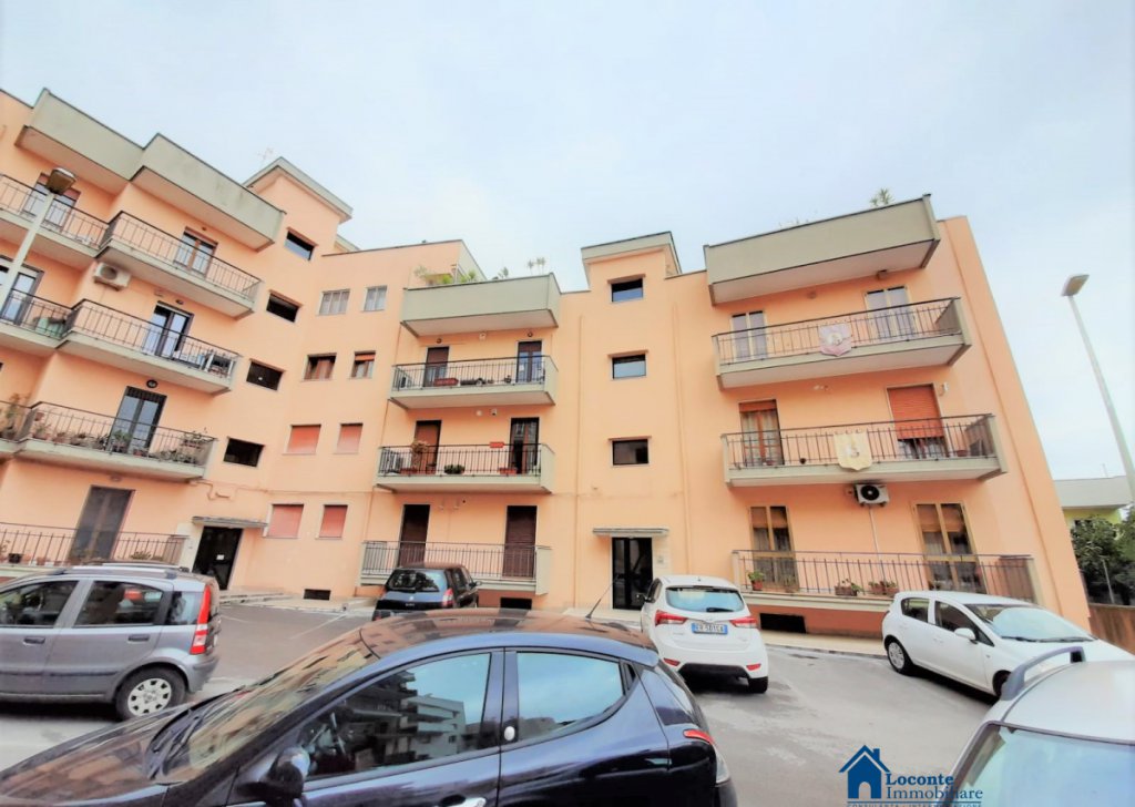 Vendita Appartamenti Capurso - 3 Locali + Accessori con Posto auto Località Capurso