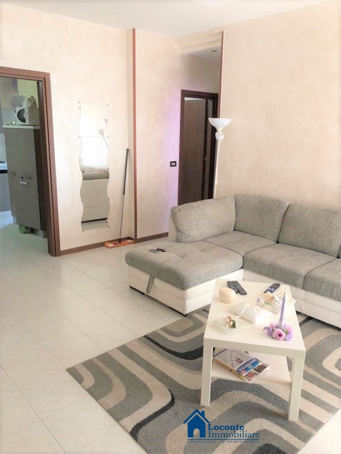 Appartamento CASAMASSIMA vendita  Casamassima  Loconte Immobiliare