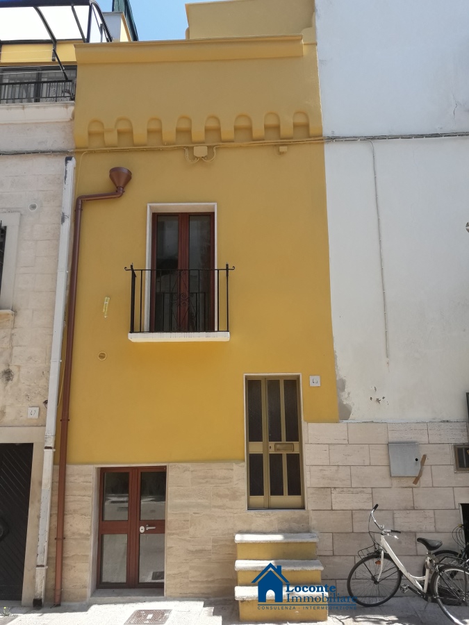 Villa Unifamiliare - Indipendente CAPURSO affitto  Capurso  Loconte Immobiliare