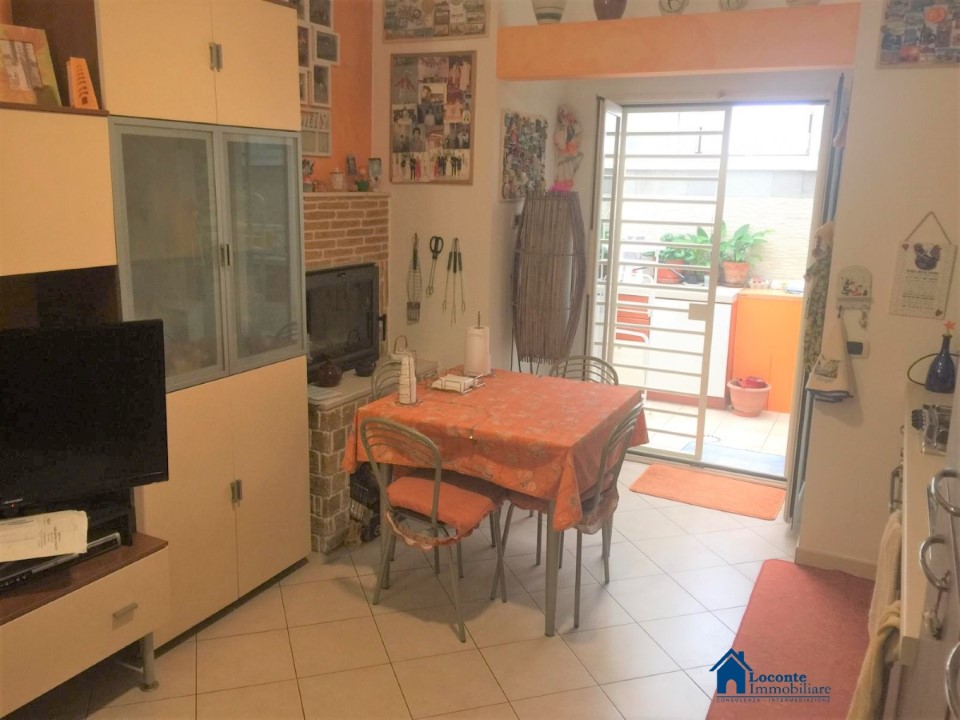 Appartamento TRIGGIANO vendita  Triggiano  Loconte Immobiliare