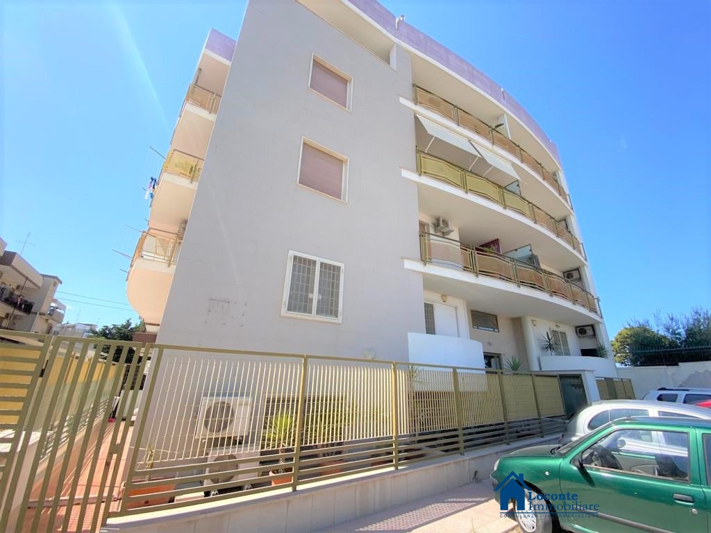 appartamento in Via Triggiano a Capurso