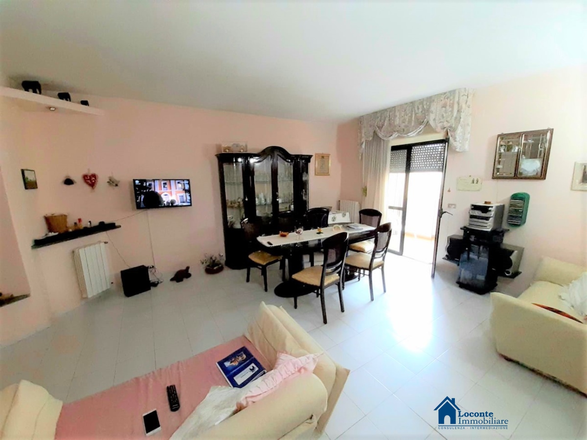 Appartamento CAPURSO vendita  Capurso  Loconte Immobiliare