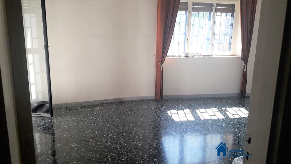 Appartamento BARI vendita  Poggiofranco  Loconte Immobiliare