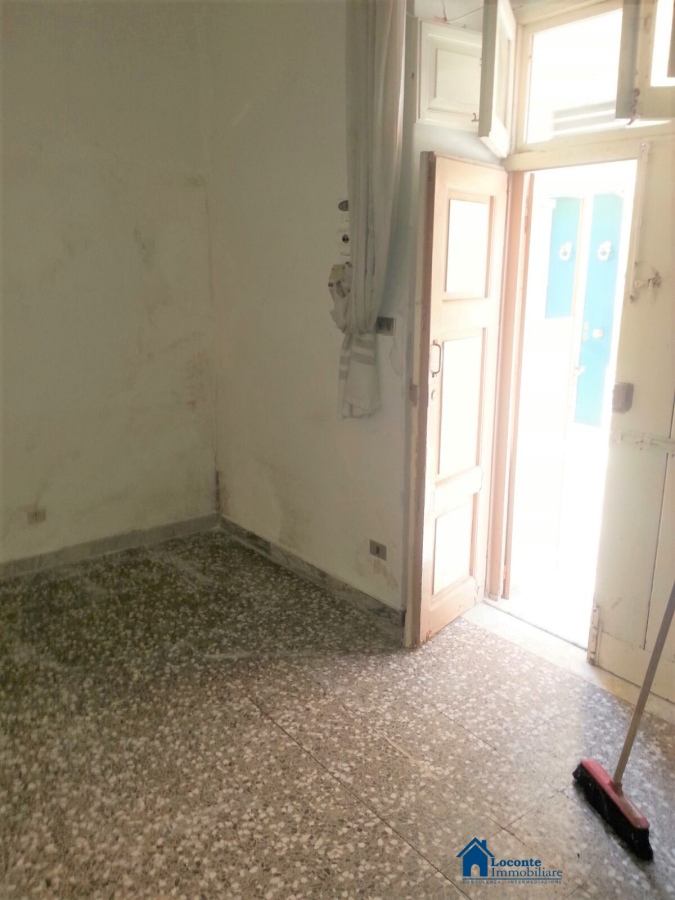 Villa Unifamiliare - Indipendente CAPURSO vendita  Capurso  Loconte Immobiliare