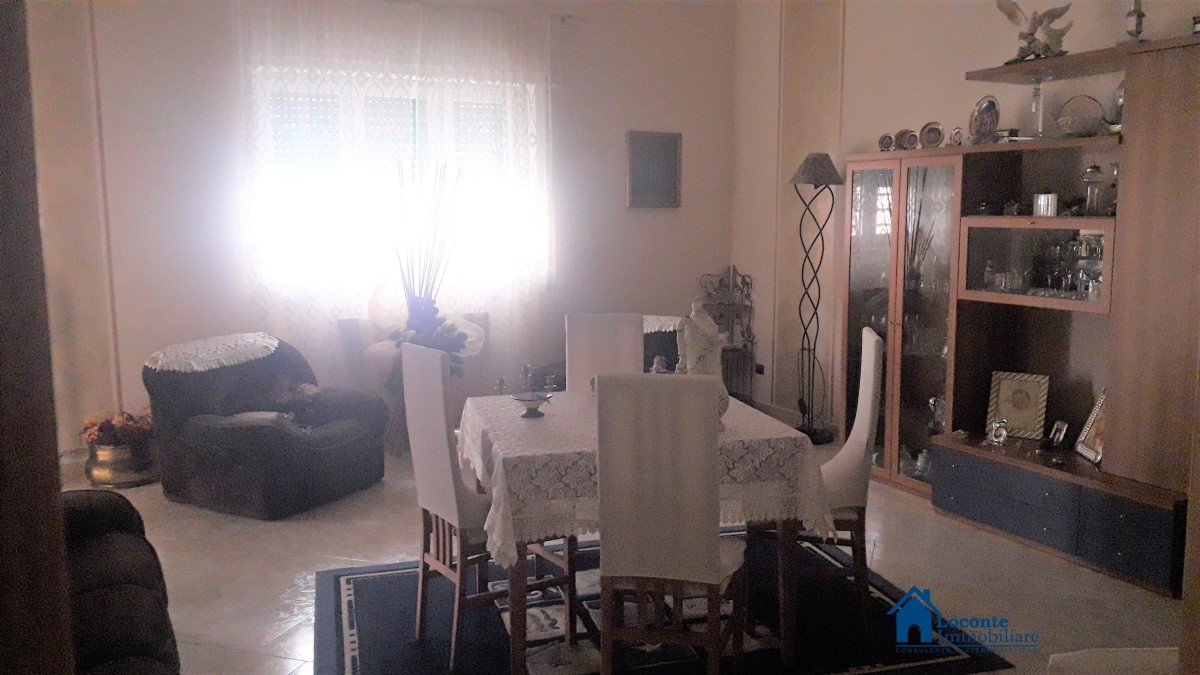 Villa Unifamiliare - Indipendente CELLAMARE vendita  Cellamare  Loconte Immobiliare