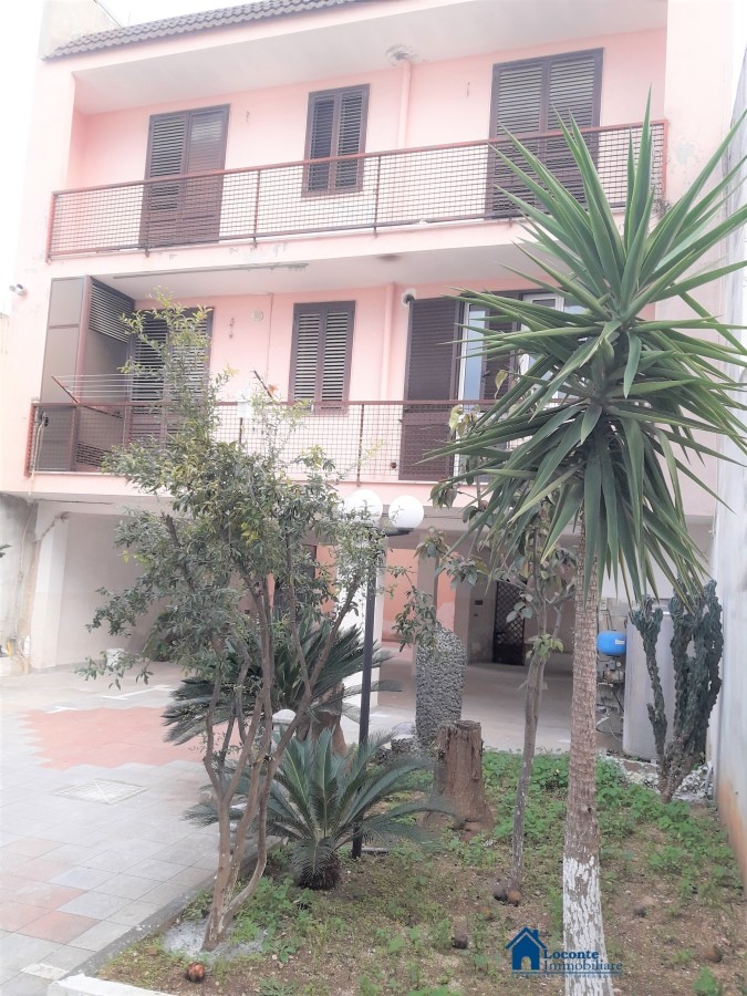 Villa Bifamiliare CELLAMARE vendita  Cellamare  Loconte Immobiliare